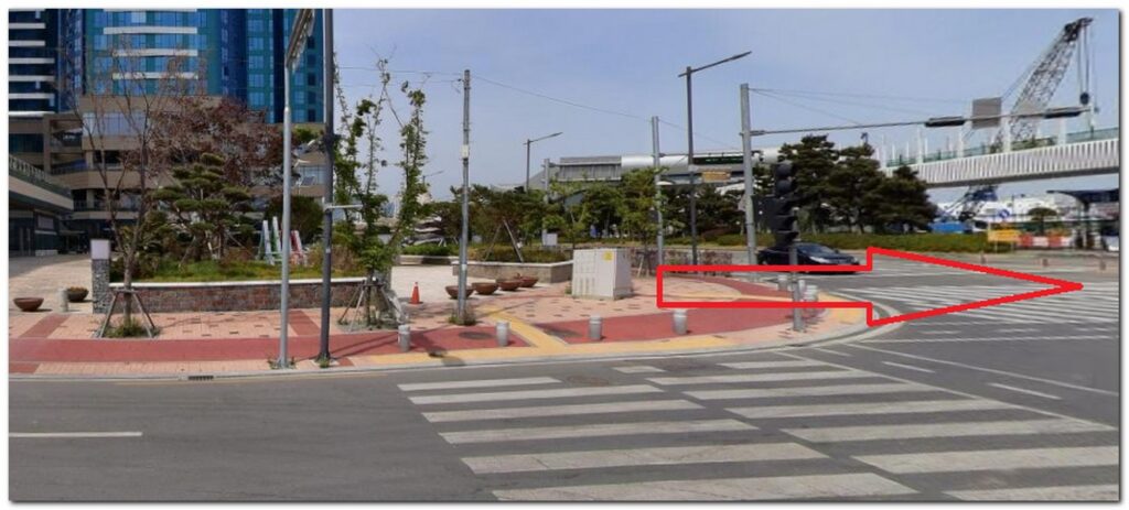 다시 횡단보도 이동